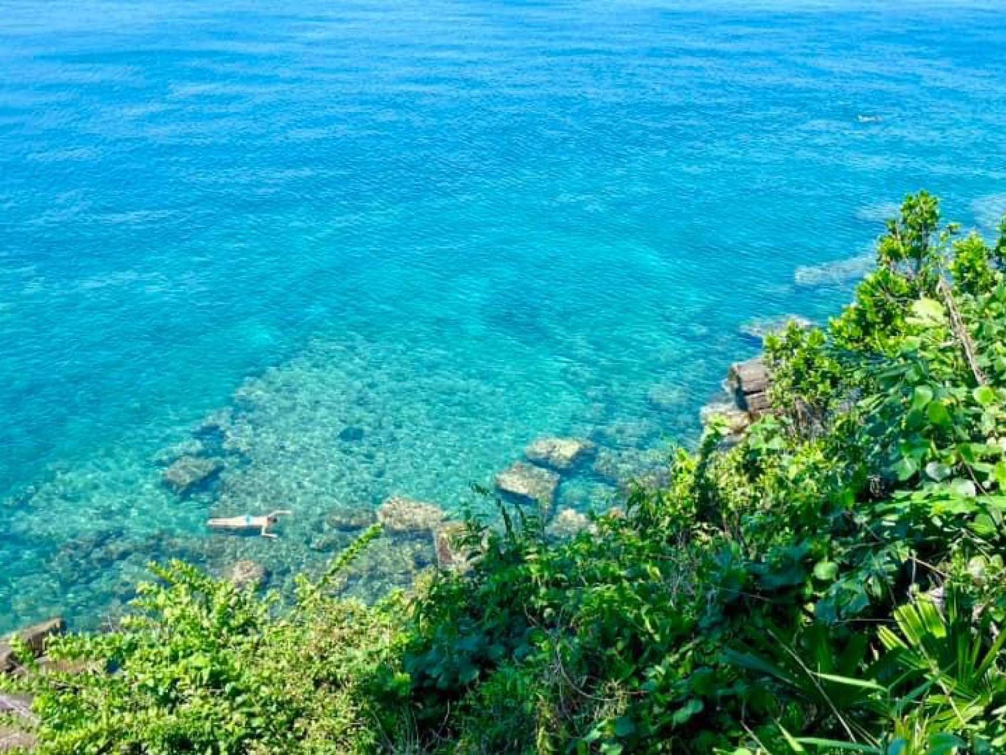 더 클리프 호스텔 코롱 산로엠 외부 사진
